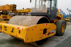 赤峰好用壓路機(jī)出租電話號(hào)碼