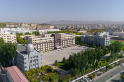 赤峰豪華羽毛球館電話號(hào)碼