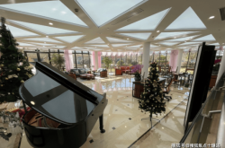 赤峰烏丹翡翠樓地址電話號碼