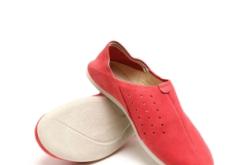 赤峰運(yùn)動(dòng)鞋修復(fù)鞋底電話號(hào)碼