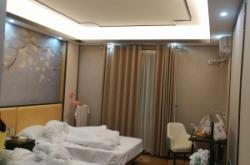 赤峰樂(lè)高酒店電話多少號(hào)