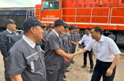 赤峰機(jī)車裝備專賣店電話號碼