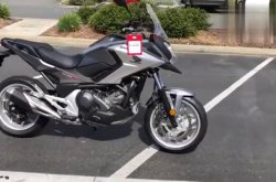 赤峰本田踏板專賣店電話號碼