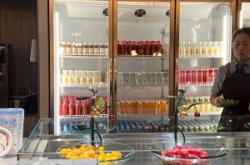 赤峰萬緣洗浴中心電話地址查詢