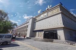 赤峰老黑肉筋飯店電話號碼