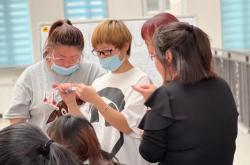 赤峰訂婚化妝師推薦電話是多少