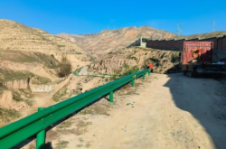 赤峰波形護欄安裝公司電話號碼