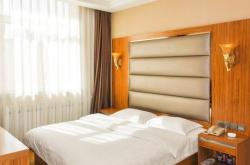 赤峰鑫三石物流電話號碼