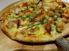 赤峰萬悅米路餐廳電話號(hào)碼