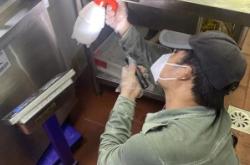 赤峰殺蟑螂上門服務(wù)電話號(hào)碼