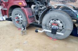 赤峰大貨車四輪定位電話號碼