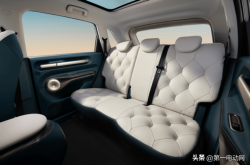 赤峰云朵沙發(fā)專賣店電話號碼