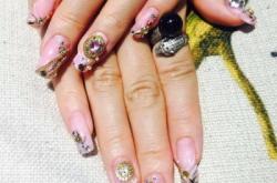 赤峰水晶美甲電話多少號