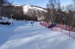 赤峰惜雪畫室地址電話查詢號(hào)碼