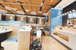 致愛攝影赤峰店電話地址是多少