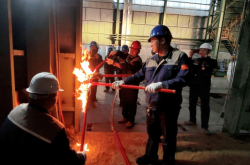 赤峰鋼廠廠家電話號(hào)碼查詢是多少