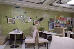 赤峰市雙人沙發(fā)廠電話號碼