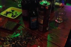 赤峰奧萊酒吧電話多少啊