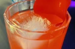 內(nèi)蒙古赤峰玖渡酒館電話號碼