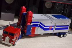 赤峰玩具回收電話多少錢啊