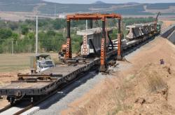 老建平到赤峰客車電話是多少號