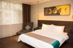 赤峰松山區(qū)酒足飯店電話多少