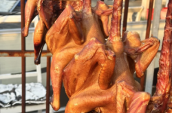 赤峰團(tuán)購(gòu)熏雞電話多少號(hào)碼