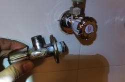 赤峰單孔水龍頭維修電話號(hào)碼