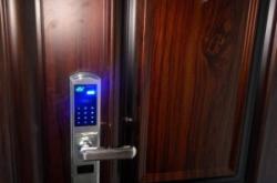 赤峰三樓四樓電話號碼