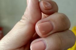 赤峰市二手美甲店電話號(hào)碼