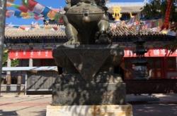 赤峰烏丹鎮(zhèn)男裝店地址電話號碼