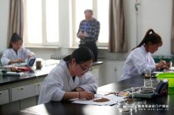 赤峰頭發(fā)護理學校電話號碼