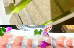 毛肚火鍋赤峰市店地址電話號(hào)碼