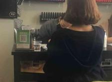 赤峰王妃美睫店電話多少號