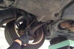 赤峰底盤維修多少錢啊電話號碼