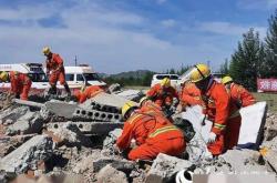 赤峰施工隊電話號碼多少號