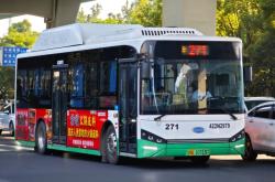 赤峰到武漢的客車