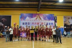 赤峰體育館籃球班地址電話號(hào)碼