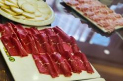 赤峰聯(lián)華購(gòu)物中心電話號(hào)碼多少