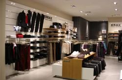 赤峰歐帝男裝專賣店電話號碼