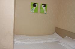 赤峰鑫港賓館地址電話多少號