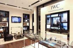 赤峰萬(wàn)國(guó)專柜電話號(hào)碼查詢