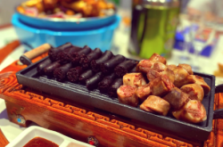 赤峰億隆海鮮飯店電話號(hào)碼多少