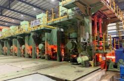 赤峰鑫峰市場地址