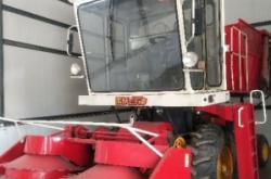 赤峰賣收割機的店鋪電話號碼