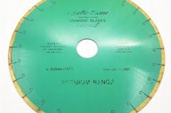 赤峰金剛石鋸片廠家電話號碼