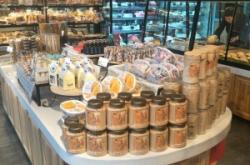 赤峰鋼琴蛋糕店電話號碼多少