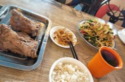 赤峰老頭醬骨頭店電話號碼查詢