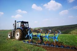 赤峰市橋北農機公司電話號碼