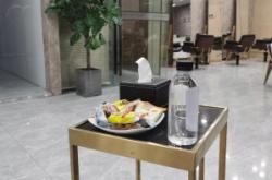 赤峰大刀刮臉剪發(fā)電話多少啊